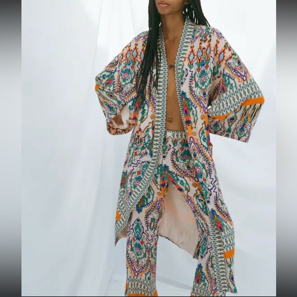 ZARA Boho Printed Flared Wide Leg High Waisted Trousers Pants NWT RRP$109 - Picture 9 of 16